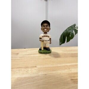 Vintage 1999 Willie Mays The Chronicle San Francisco SF Giants Bobblehead #24